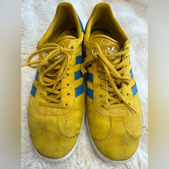 Adidas Gazelle Golden Yellow Sneakers with Blue Stripes Men 9 Women ~11 - Picture 5 of 13